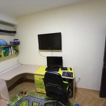 Апартаменти One Happy Place